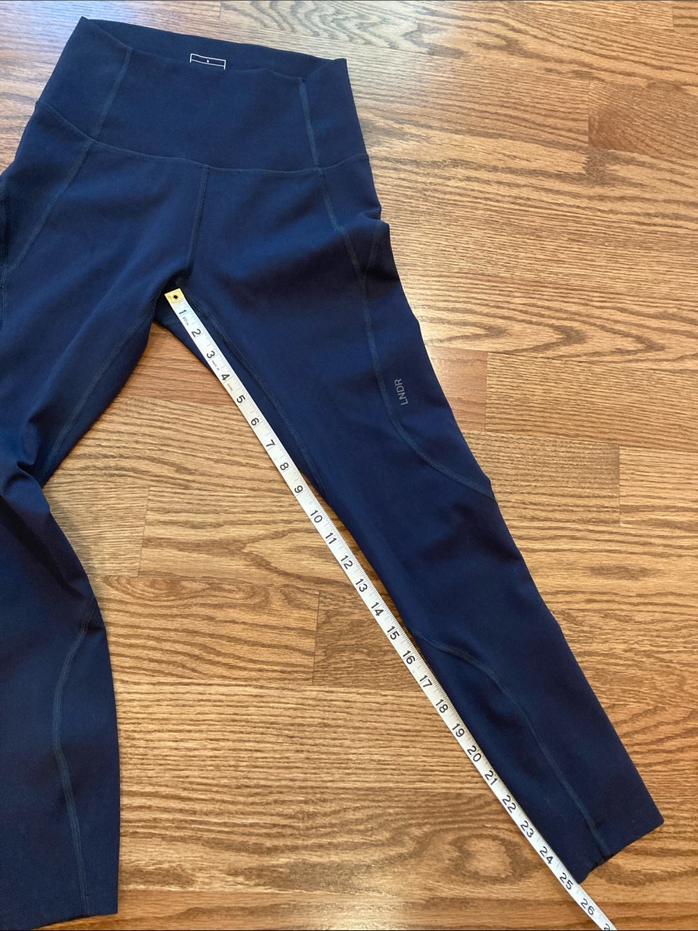 LNDR Limitless 7/8 Legging with Back Zip - Picture 6 of 8